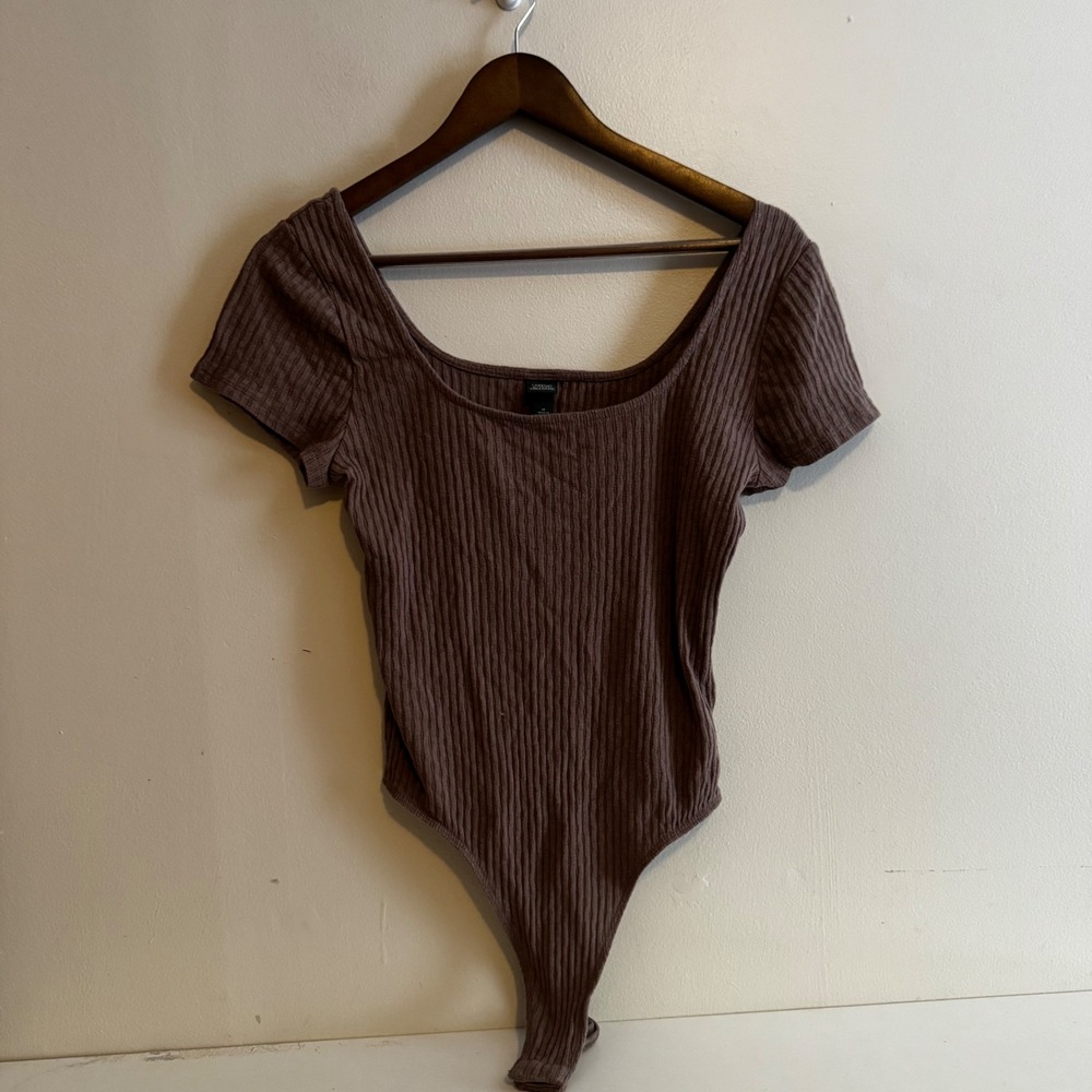 Wild Fable Women's Sz M Brown Ribbed Square Neck Bodysuit Fall Layers Capsule